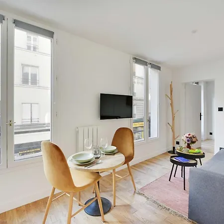 Stunning 4p1br Apartment